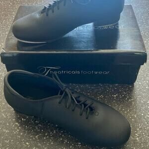 Theatricals Footwear Black Tap shoes Womens Size 9